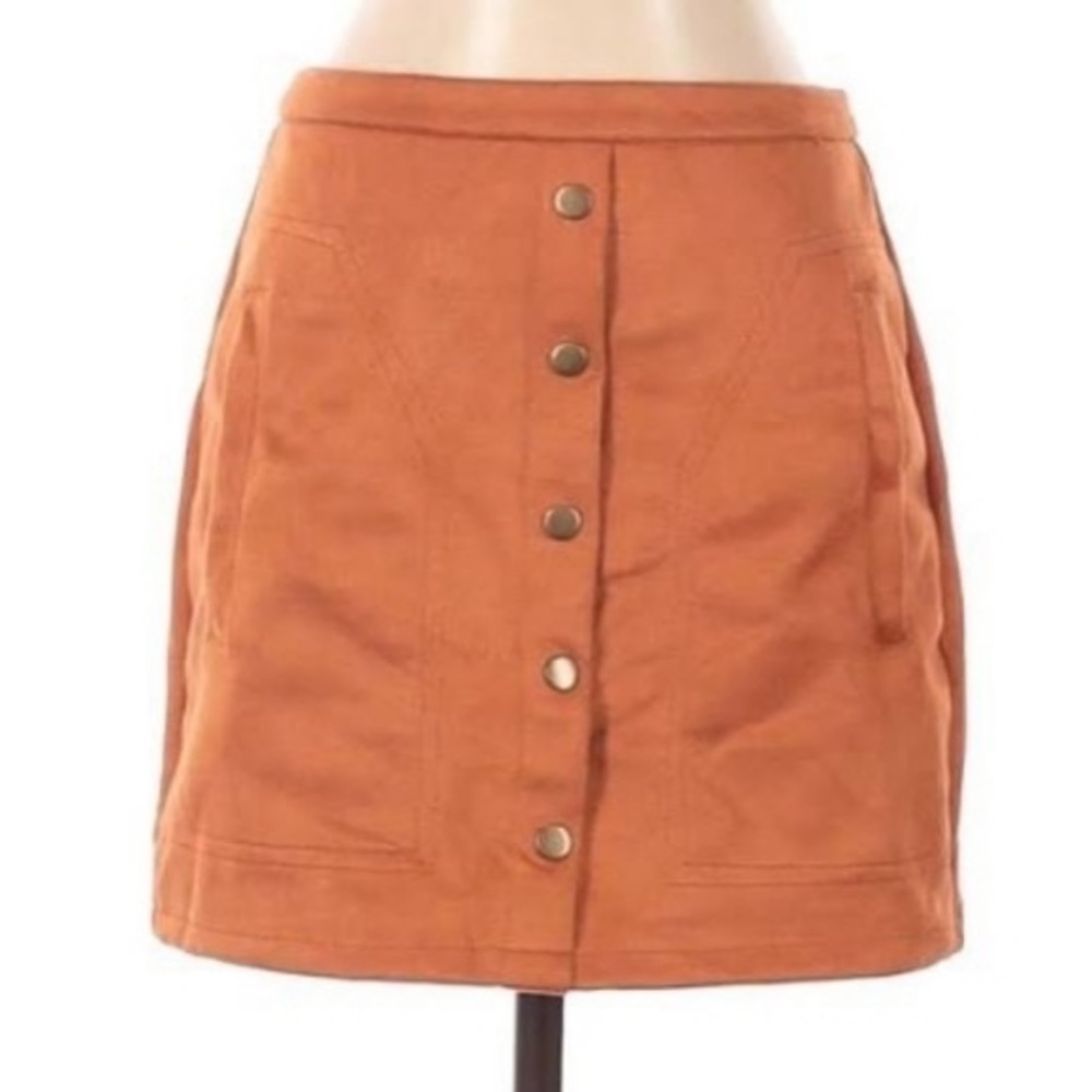 favlux salmon skirt with buttons